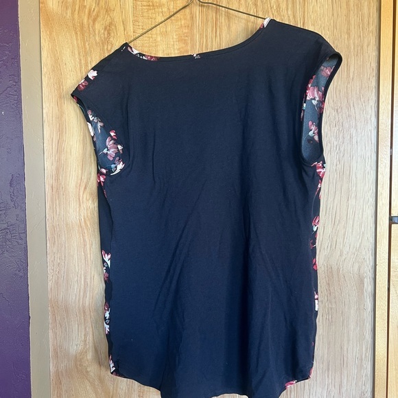 Ann Taylor size small blouse - Picture 3 of 3